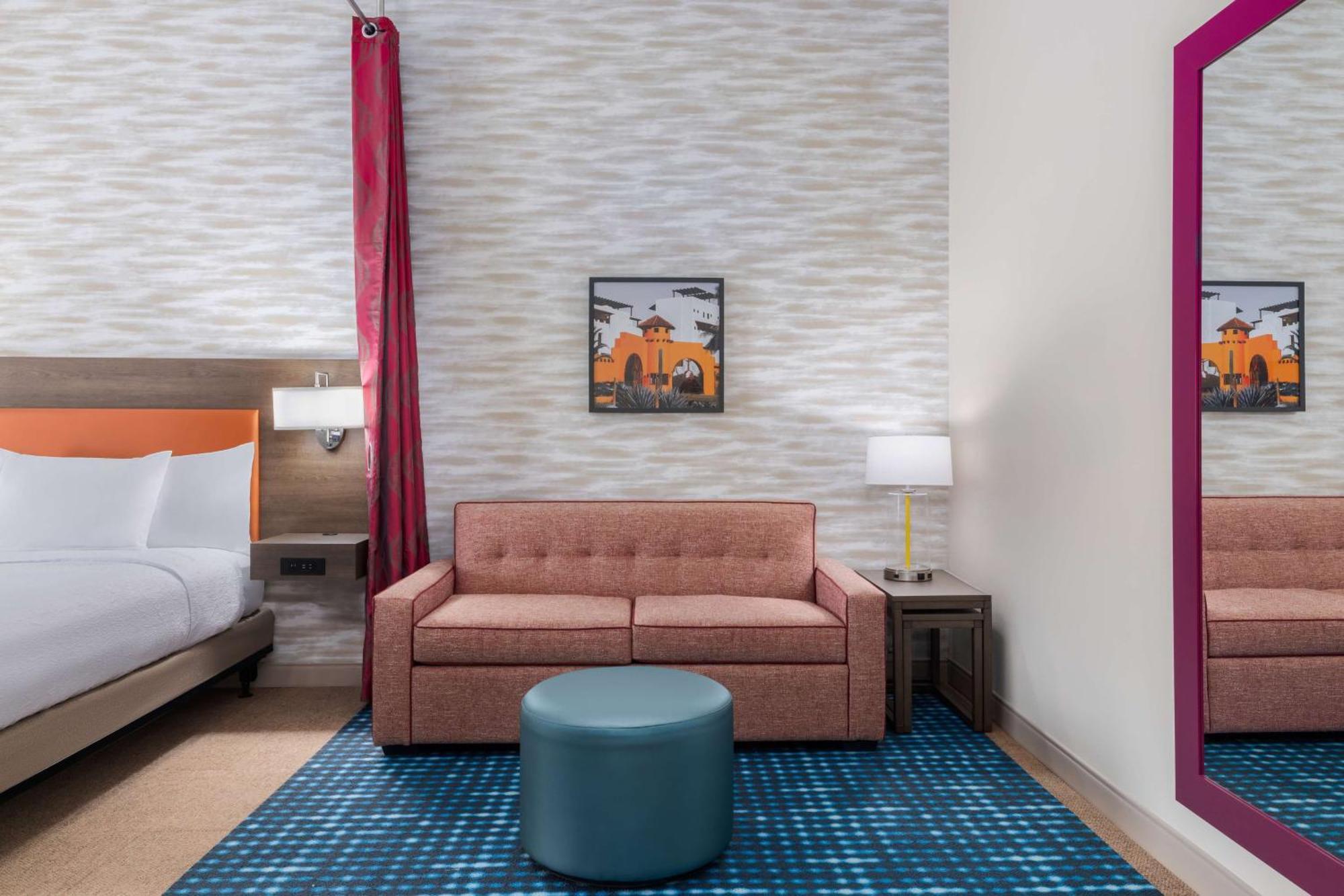Home2 Suites By Hilton เอลเซนโตร ภายนอก รูปภาพ