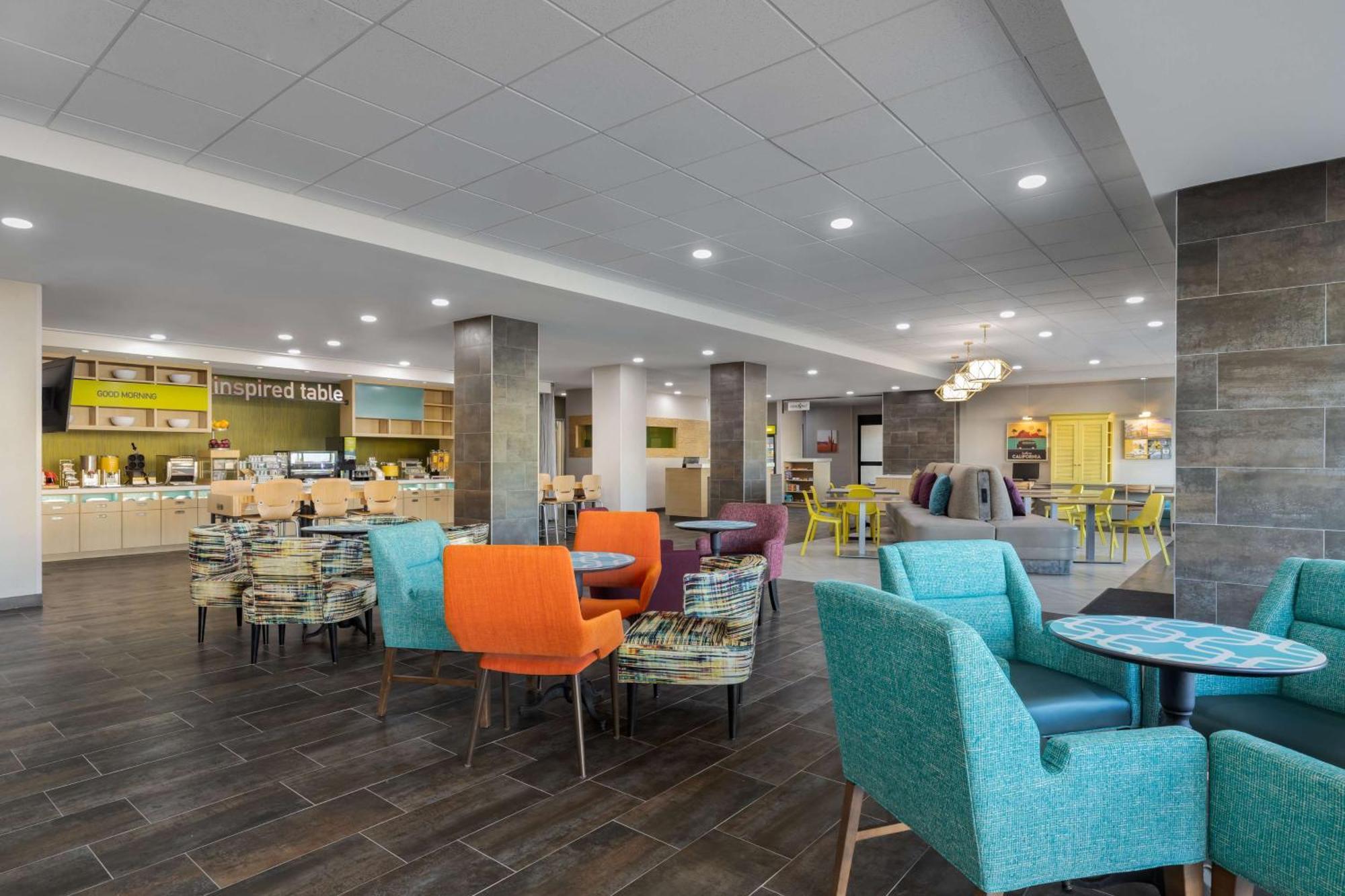 Home2 Suites By Hilton เอลเซนโตร ภายนอก รูปภาพ